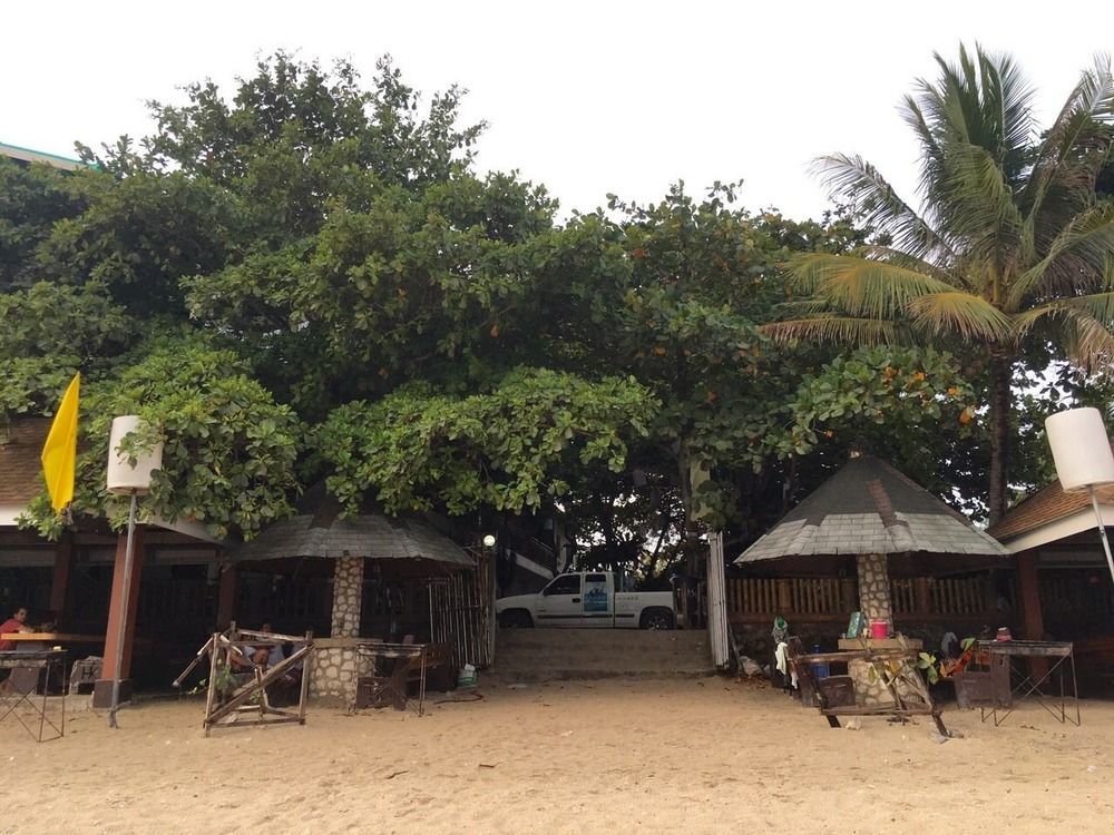 Hk Beach Resort And Restaurant 몰볼 외부 사진